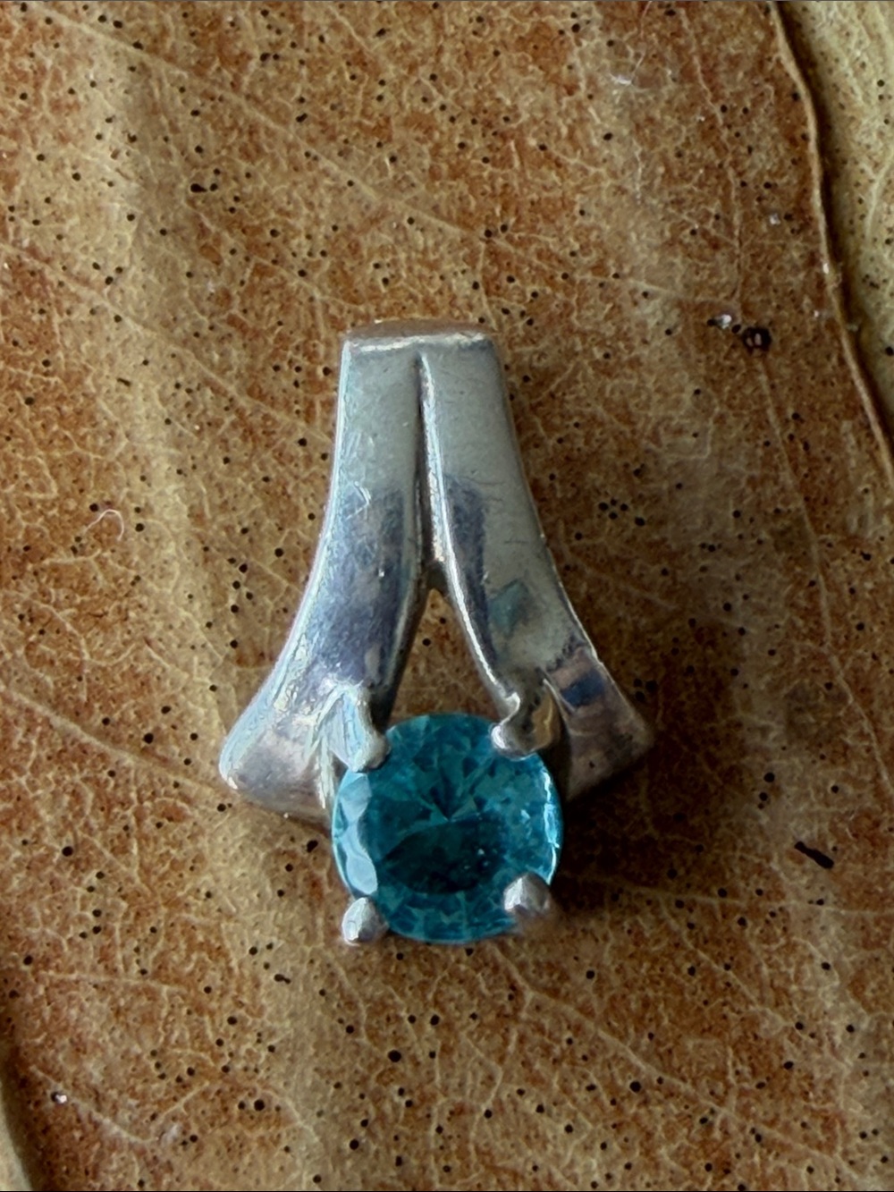 Vintage 925 Sterling Silver Pendant with Blue Topaz Gemstone